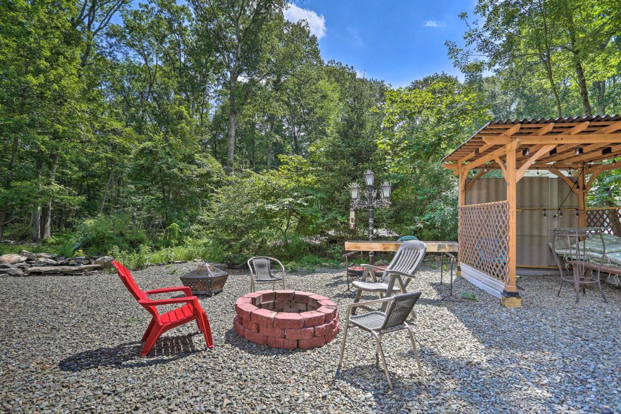 Henryville Home With Hot Tub About 5 Mi To Camelback! 외부 사진