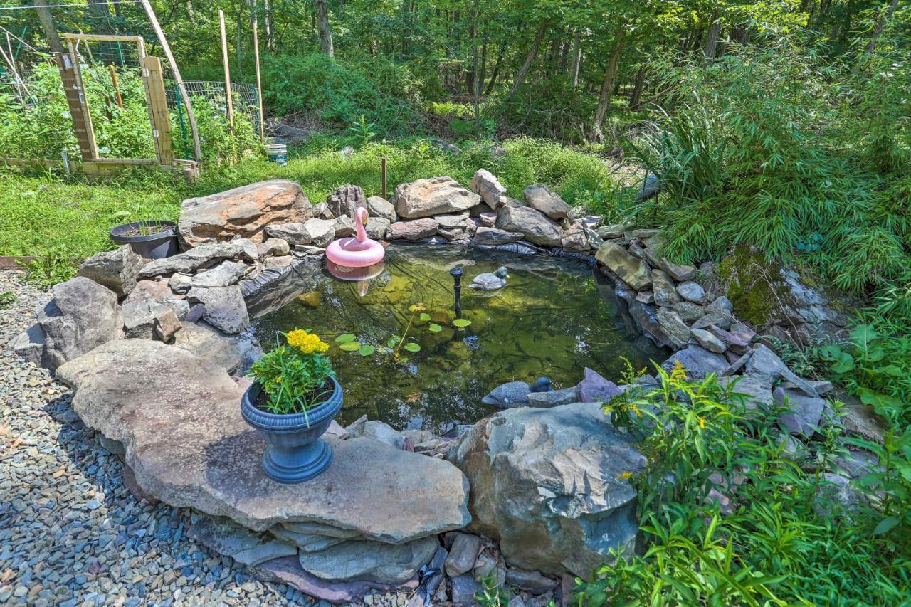 Henryville Home With Hot Tub About 5 Mi To Camelback! 외부 사진
